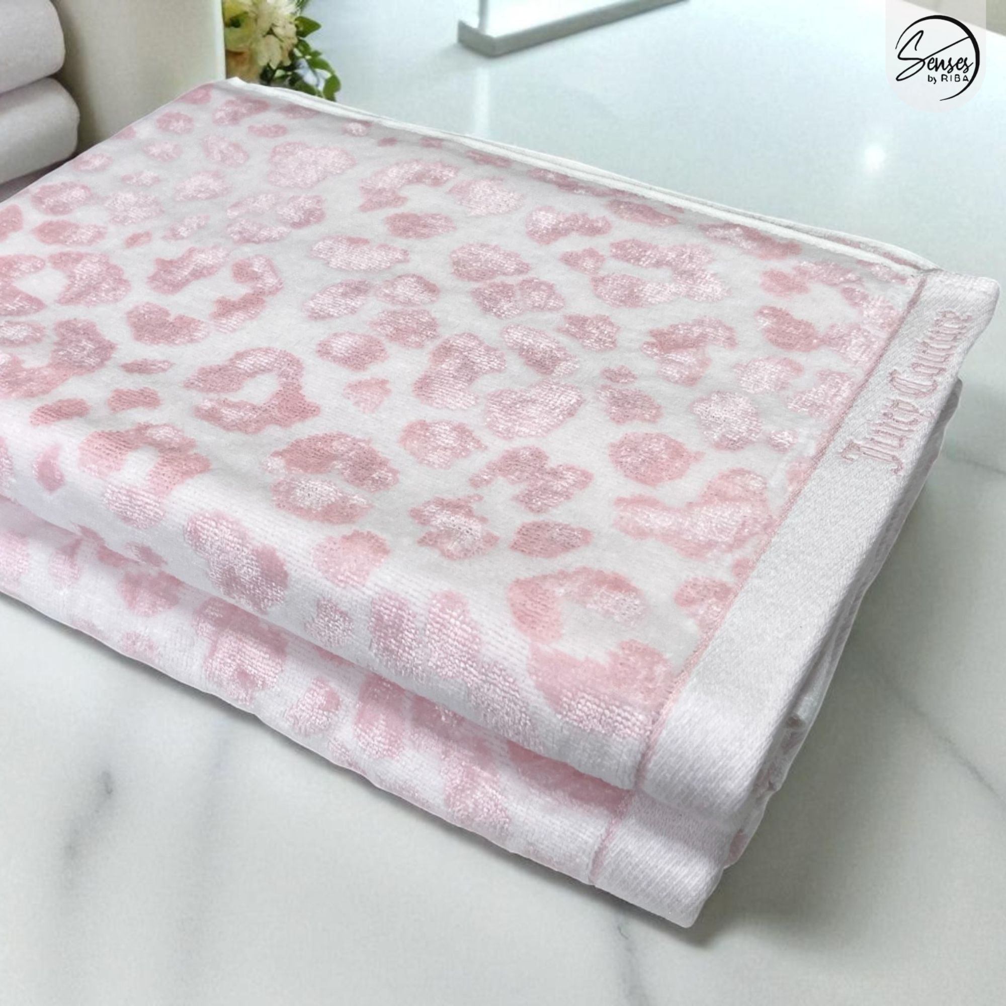 Pink Jacquard Bath Towel Set – 500 GSM (Pack of 2)