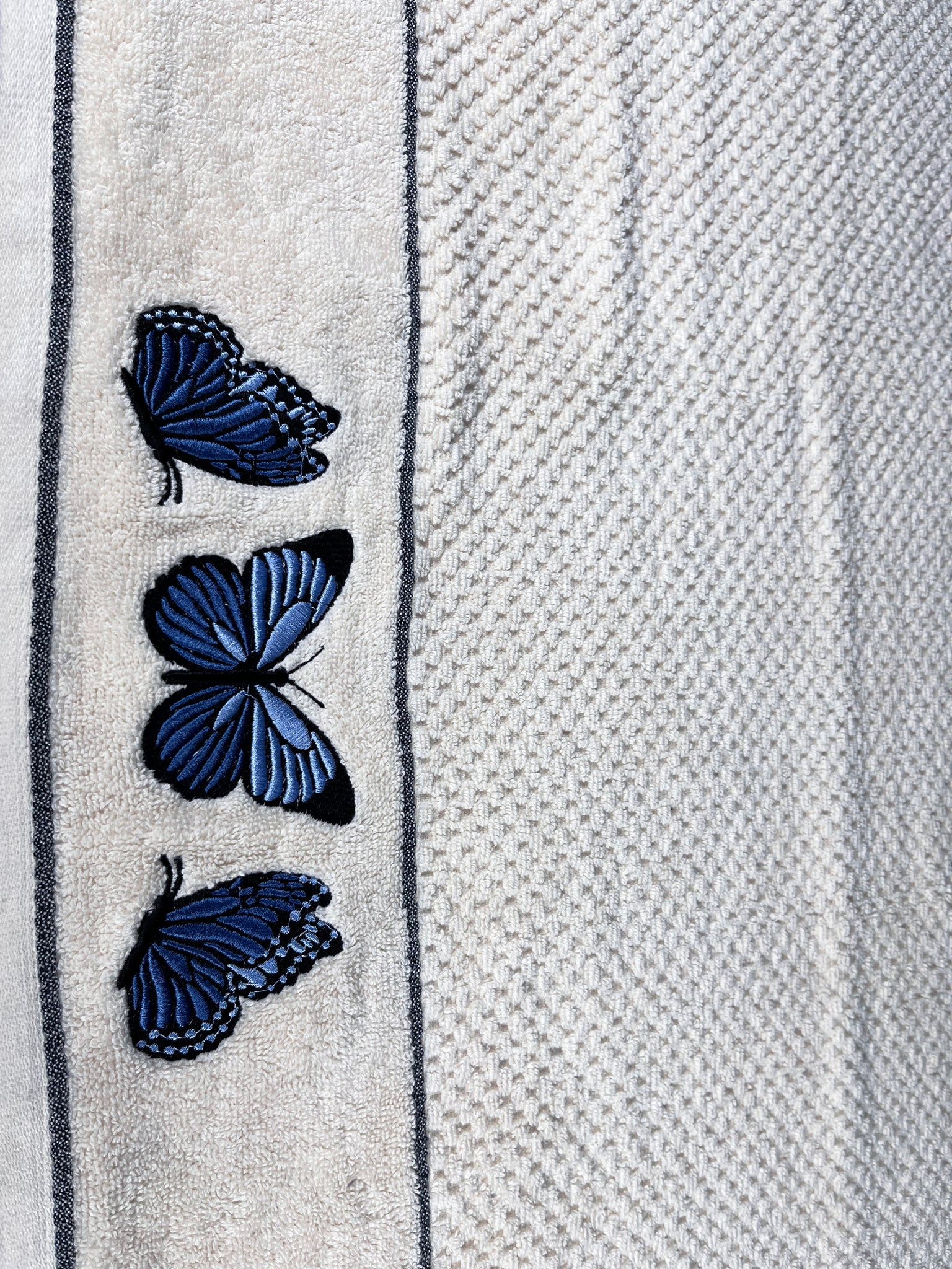 4 Piece Embroidery Towel Set - Butterfly Motif (Style 11)