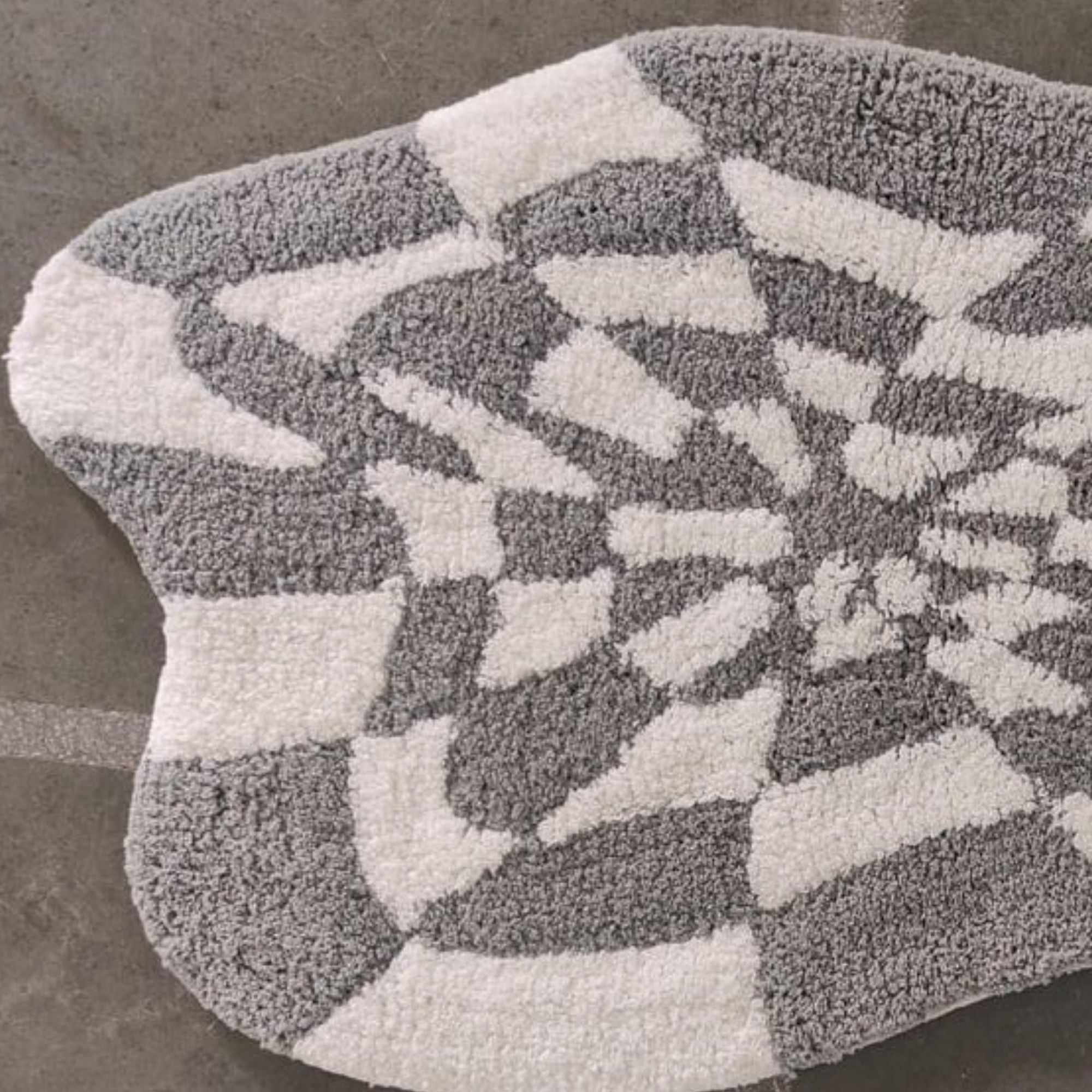 Swirl Tufted Bath Rug